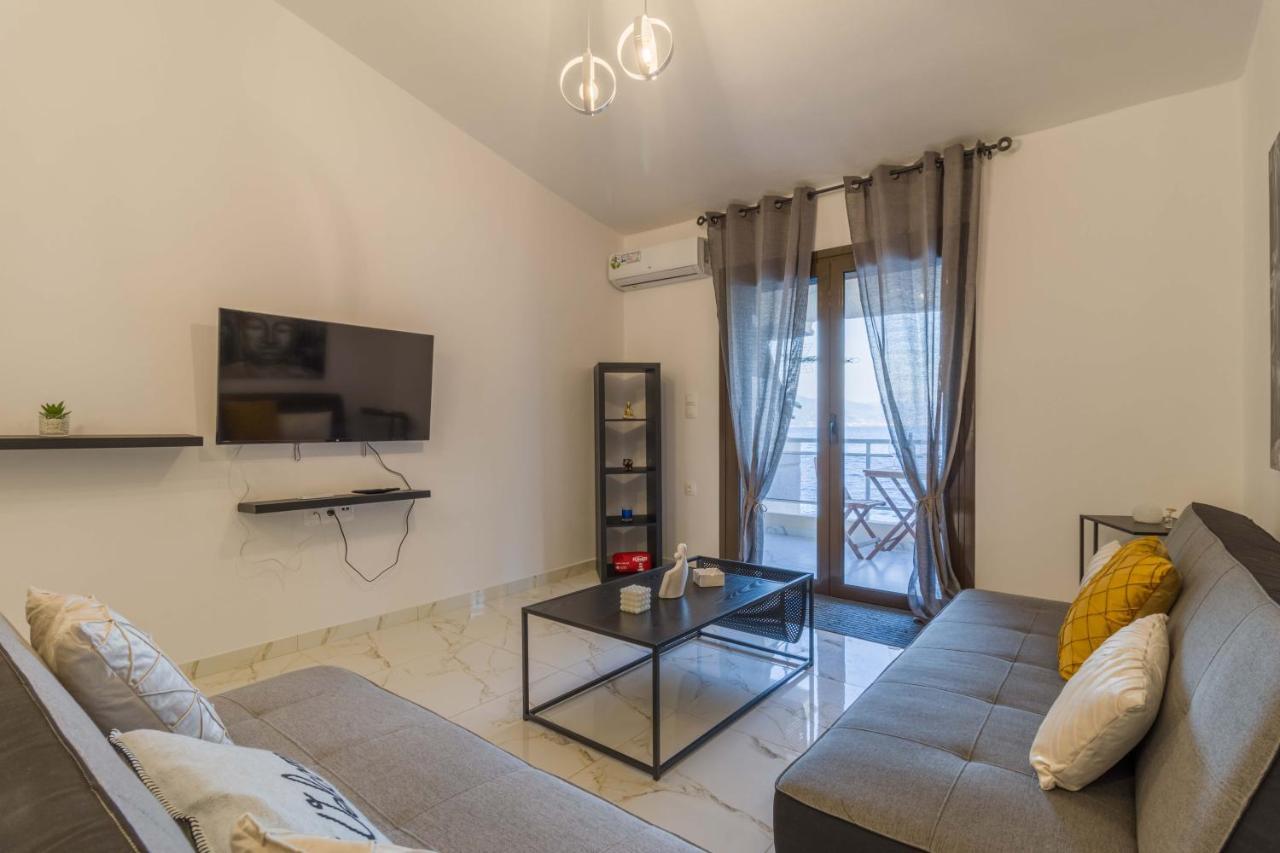Seaside Serenity Suite In Loutra Като Алмири Екстериор снимка